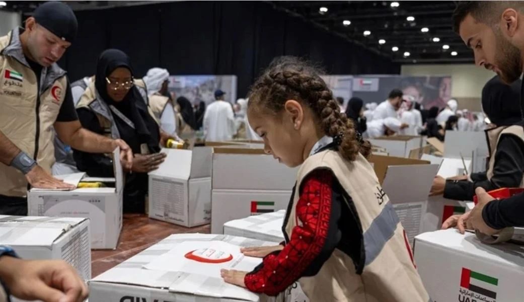 عطاء رغم العقبات.. التحديات لا توقف مسيرة العمل الإنساني في الإمارات