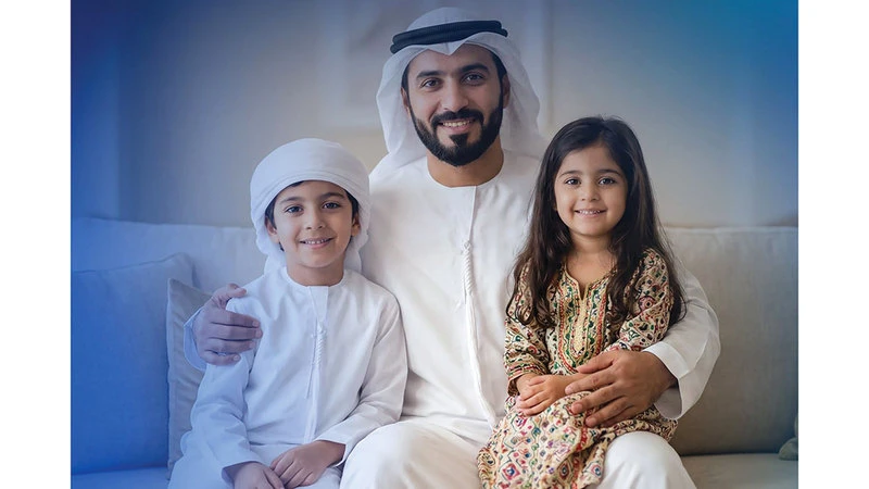 الأسرة أول خط دفاع ضد القلق.. إرشادات عملية لتعزيز الأمان النفسي للأطفال وكبار السن في المنزل