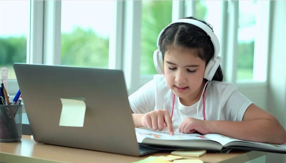 التعليم عن بعد في الإمارات.. متابعة مستمرة لأداء الطلبة وجودة التعلم