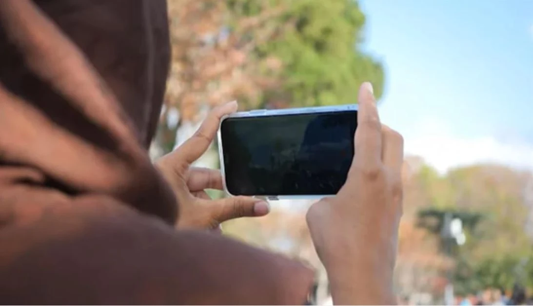 الطوارئ والأزمات تحذر: الابتعاد فورًا عن أي حطام ناتج عن الاعتراضات الجوية