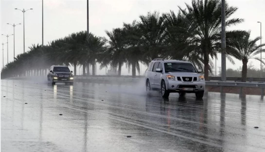 إرشادات رسمية لضمان السلامة المرورية أثناء الأمطار