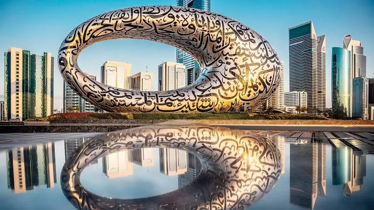 د. آمنة مهنا الكعبي تكتب: الريادة الفكرية.. حين تقود الأفكار قبل أن تقود الأشخاص