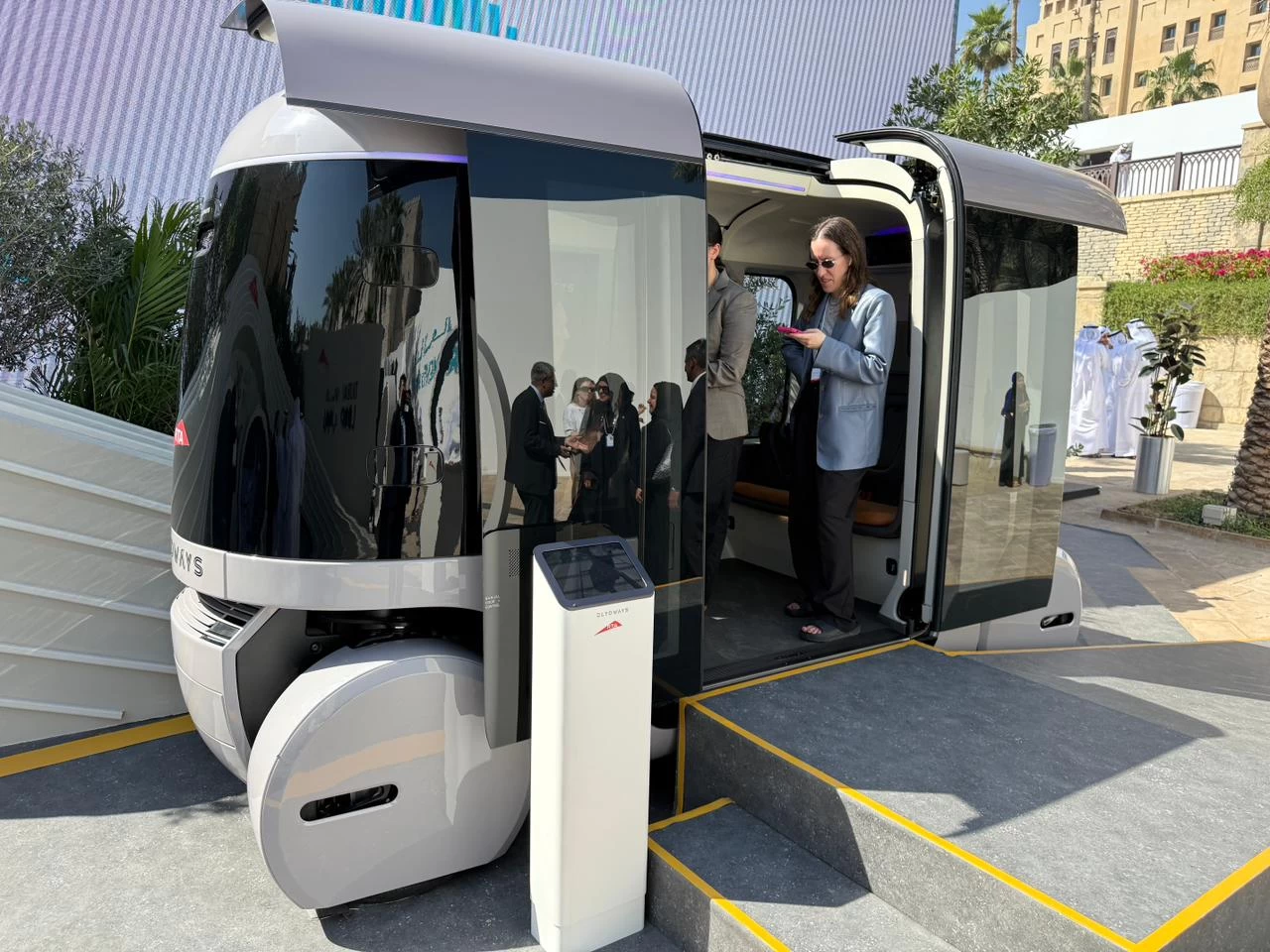 لتخفيف الازدحام.. نظام "Glydways" الجديد ينقل 10 آلاف شخص بالساعة في دبي