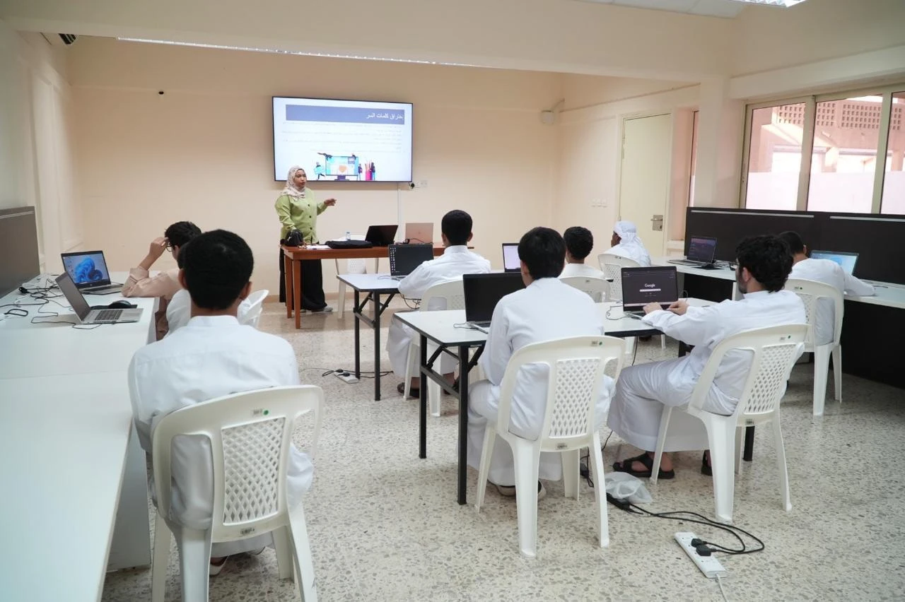 مدارس الشارقة تحدد آلية اختبارات الفصل الثاني وفق التعلم عن بُعد