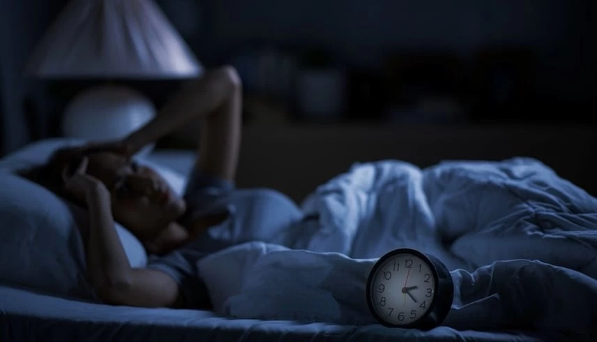 مخاطر خفية.. النوم أقل من 3 ساعات يوميًا قد يؤدي إلى اختلالات في الدماغ والهرمونات