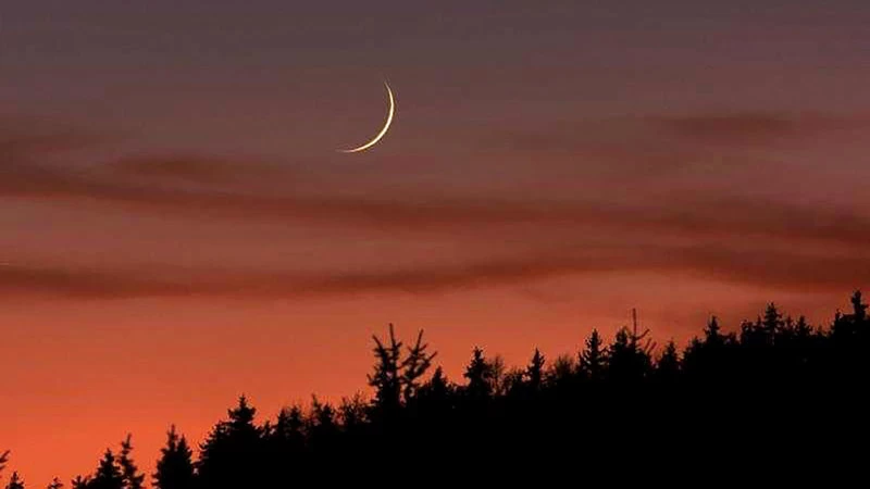 رمضان فلكيًا 29 يومًا.. والصيام يتجاوز 13 ساعة يوميًا