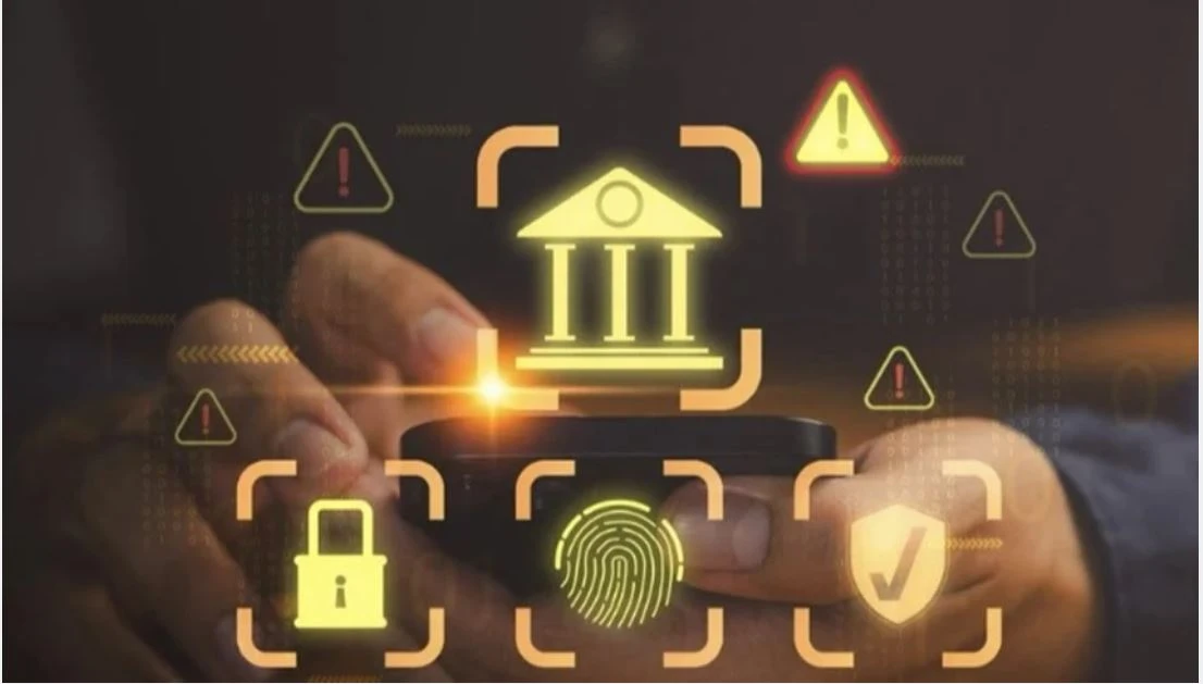 شرطة أبوظبي تحذر: لا تشارك معلوماتك المالية مع أي جهة غير موثوقة