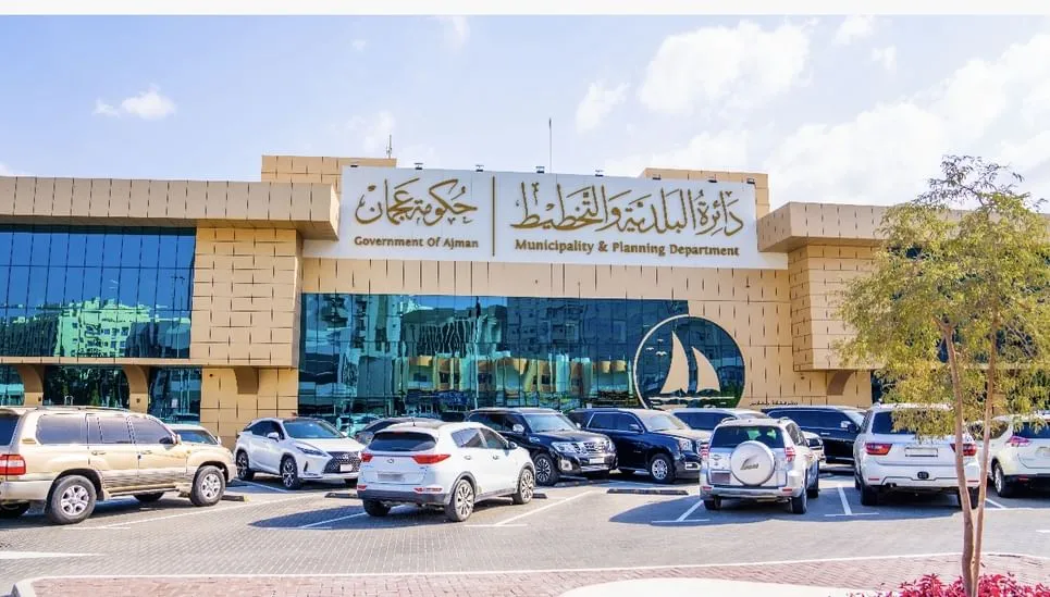 تصفير بيروقراطي 100%.. بلدية عجمان تطلق خدمة لإلغاء العقود رقميًا دون مستندات أو تدخل بشري